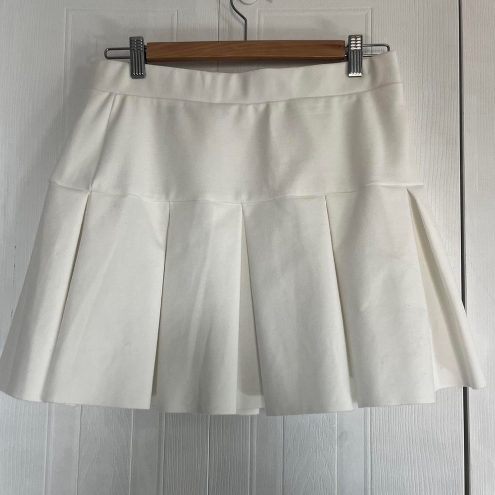 Princess Polly RESCUE ME PLEAT MINI SKIRT WHITE size 8us - Picture 3 of 6
